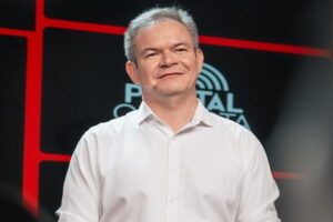 Rafael declara apoio a Roberto Costa para presidência da FAMEM