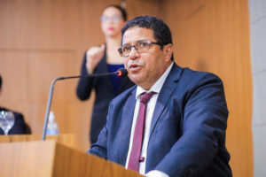 Lei determina que Prefeitura sinalize áreas com radar eletrônico em SL