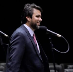 Deputado Pedro Lucas comemora aprovação da Lei Geral Das Atividades Espaciais