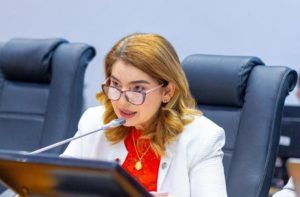 Sob liderança da presidente Iracema Vale, Assembleia Legislativa aprova homenagens a movimentos sociais