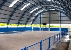 Quadra coberta poliesportiva viabilizada por Hildo Rocha, no Bairro Sebastião Régis, em Imperatriz, será inaugurada este mês