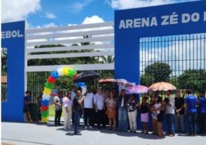 Arena de futebol construída com recursos de emenda de Hildo Rocha é inaugurada em Cantanhede