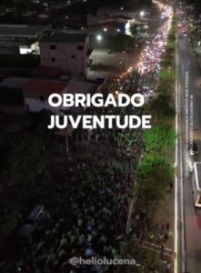 Vídeo: Juventude toma as ruas de Itapecuru Mirim em apoio a Hélio Lucena, o “Tratorzão”