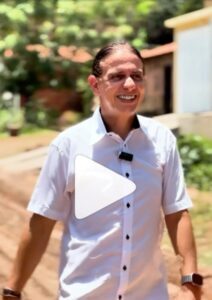 Em resposta aos querem ver o povo vivendo e andando na lama, Fábio Gentil continua asfaltando do Caxias para alegria do povo…