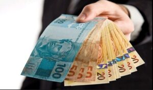 Dino autoriza pagamento de emendas com novas regras de transparência