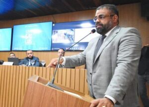 Hélio Lucena ganha força e surpreende na disputa eleitoral em Itapecuru