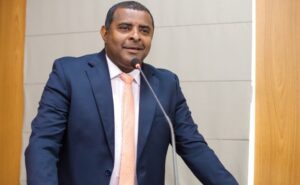 Pastor Cavalcante movimentou R$ 4 milhões em dois anos com esquema de rachadinha na Assembleia