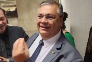 Promotoria apura licitação suspeita para locação de máquinas na Prefeitura de Estreito