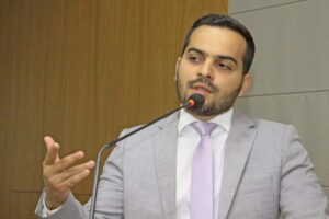 Vereador Aldir Jr. oferece renúncia à Comissão de Ética sobre o caso Domingos Paz