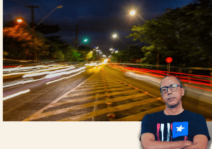 Entre o desconforto, a ironia e a compaixão, os versos de Fernando Abreu se espalham e transbordam afeto