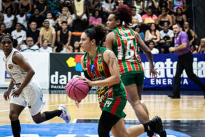 Sampaio Basquete larga na frente no playoff contra o Rio de Janeiro