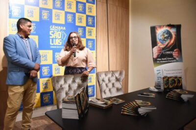 Escritores evangélicos lançam livro e recebem homenagem da Câmara de São Luís
