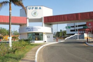 Greve dos professores da UFMA entra no segundo dia em todo Maranhão