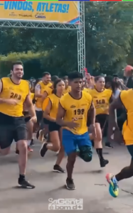 Gentil Neto protagonizando o Dia do Trabalhador em Caxias… Assistam aos vídeos!!!