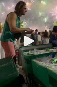 Ex-ator da Globo trabalha vendendo cerveja como ambulante; VEJA VÍDEO