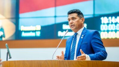 Wellington do Curso se reúne com dezenas de pessoas no projeto “Ouvindo São Luís