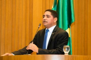 Zé Inácio cobra do BB reabertura de agência em Santa Helena e outros municípios