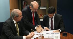 Eudes Sampaio se reúne em Brasília com ministro e deputados federais