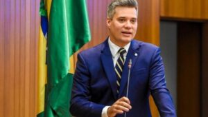 Neto Evangelista fortalece bancada na Câmara Municipal
