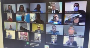 Líderes evangélicos pressionam por reabertura de igrejas
