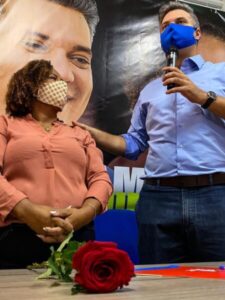 Com Nêga do Coroadinho, Neto Evangelista contempla comunidades de SLZ