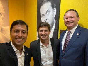 Duarte Jr participa, ao lado do prefeito de Recife, da filiação de Carlos Brandão