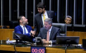 Câmara aprova lei de Pedro Lucas que fortalece o setor espacial