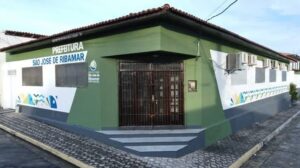 Consumidor flagra barata em prateleira do Mateus Supermercados