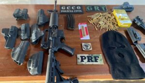 Polícia apreende armamento pesado em imóvel de empresário apontado como financiador de roubo