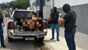 Dupla é presa por roubo de joias avaliadas em R$ 300 mil em loja no Shopping da Ilha