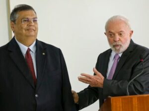 E não está realizado??? Lula confessa sonho de politizar o STF