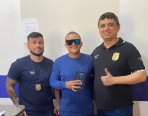 Polícia Civil recupera celular de jornalista roubado no primeiro dia do pré-carnaval de São Luís
