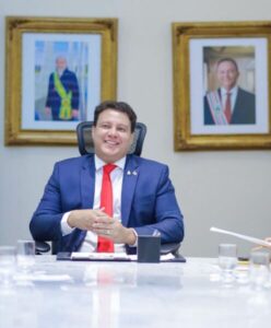 Competência, lealdade e humildade: algumas das virtudes que vão levar Felipe Camarão ao Palácio dos Leões