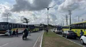 Rodoviários vão manter paralisação em São Luís até que assassinos de motorista sejam presos