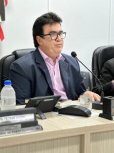 Advogado e Secretário de Saúde de Porto Franco prioriza interesses pessoais em detrimento da crise na Saúde Municipal