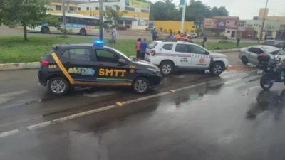 Acidente com quatro veículos deixa um ferido na Avenida dos Franceses