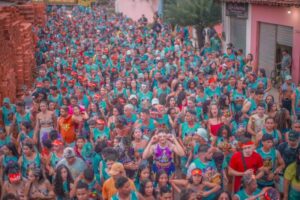 Multidão e alegria invadiram Miranda do Norte com o bloco “Nesse eu vou”