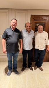 Durante a passagem por Imperatriz, Carlos Brandão visita Ildemar Gonçalves e enaltece o ex-prefeito de Açailândia
