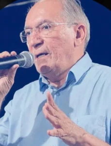 Ex-prefeito Valdevino Cabral está fora da disputa em Santa Inês