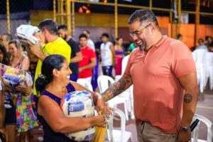 “Cesta de Povo” beneficia milhares de famílias no bairro Aurora