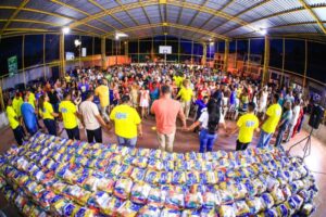 “Cesta de PoVo” beneficia milhares de famílias no bairro Aurora