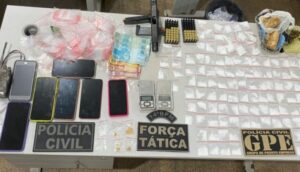 Polícia desmonta esquema de tráfico de drogas em pizzaria
