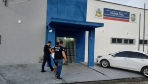Polícia prende dois suspeitos de assaltar casa de vereadora de Ribamar