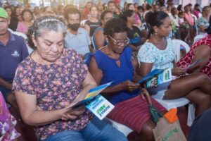 Lançamento do Agora é Meu chega na Vila Jota Lima