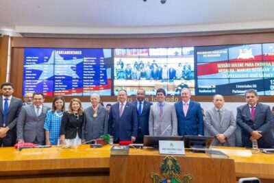 Parlamentares enaltecem iniciativa da Assembleia em homenagear ex-presidente José Sarney