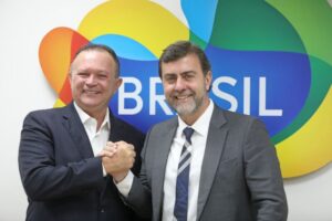 Em reunião na Embratur, Carlos Brandão reforça intenção de criar rota aérea entre São Luís e a Europa
