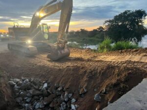 Sinfra garante acesso de veículos à Ponte de Cajari…