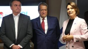 Valdemar Costa Neto já fala em Bolsonaro “preso” e projeta lançar “poste” em 2026