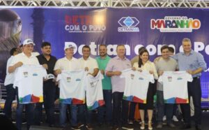 Glalbert Cutrim participa da entrega de benefícios do programa ‘Minha Renda’