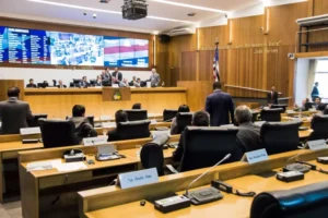 Deputados aprovam Medidas Provisórias que beneficiam professores e policiais do Maranhão